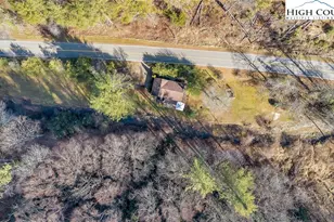 2862 Lower Nettle Knob Rd, West Jefferson, NC 28694 - Photo 6