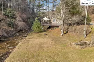 2862 Lower Nettle Knob Rd, West Jefferson, NC 28694 - Photo 10