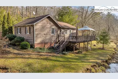 2862 Lower Nettle Knob Road, West Jefferson, NC 28694 - Photo 2