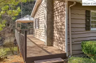 2862 Lower Nettle Knob Rd, West Jefferson, NC 28694 - Photo 12