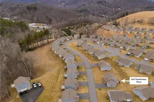 424 Townhomes Pl, Boone, NC 28607 - Photo 28