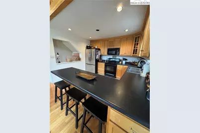 128 Hillcrest Road, Newland, NC 28657 - Photo 10