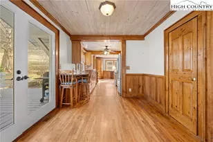 211 Possum Holllow Rd, Blowing Rock, NC 28605 - Photo 10