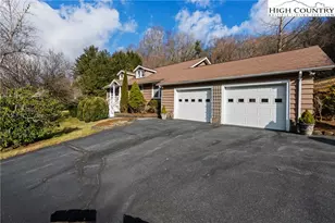 211 Possum Holllow Rd, Blowing Rock, NC 28605 - Photo 46