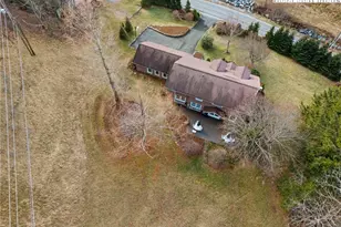 211 Possum Holllow Rd, Blowing Rock, NC 28605 - Photo 42