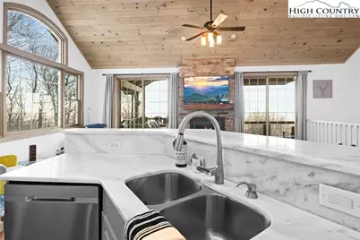 127 Raven Road, Beech Mountain, NC 28604 - Photo 14