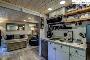 76 Creekside Dr, Banner Elk, NC 28604 - Photo 8