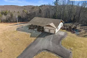 457 Pritchard Rd, Newland, NC 28657 - Photo 2