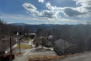 140 Alexander Dr, Boone, NC 28607 - Photo 32