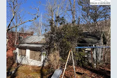 18 N US 19-E Highway, Newland, NC 28657 - Photo 26