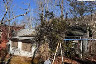 18 N US 19-E Hwy, Newland, NC 28657 - Photo 26