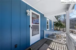 34 Cynthia Ln, Banner Elk, NC 28604 - Photo 6