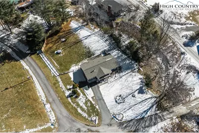 34 Cynthia Lane, Banner Elk, NC 28604 - Photo 4
