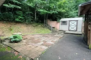 68 Rhoneys Vw Rd, Newland, NC 28657 - Photo 30