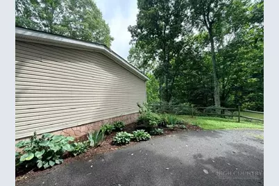 68 Rhoneys View Road, Newland, NC 28657 - Photo 28