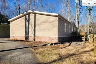 68 Rhoneys Vw Rd, Newland, NC 28657 - Photo 28