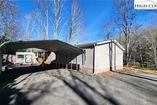 68 Rhoneys Vw Rd, Newland, NC 28657 - Photo 8