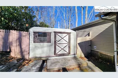 68 Rhoneys View Road, Newland, NC 28657 - Photo 28