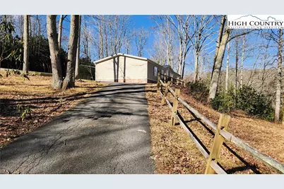 68 Rhoneys View Road, Newland, NC 28657 - Photo 2