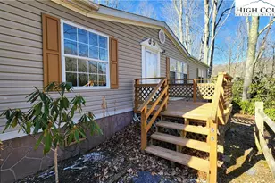 68 Rhoneys Vw Rd, Newland, NC 28657 - Photo 2