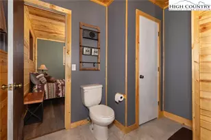 468 E Horse Shoe Ridge Rd, Deep Gap, NC 28618 - Photo 8