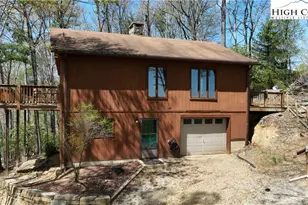 468 E Horse Shoe Ridge Rd, Deep Gap, NC 28618 - Photo 4