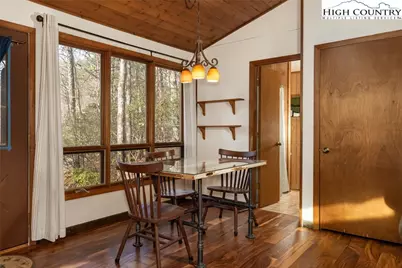 844 E Laurel Circle, Deep Gap, NC 28618 - Photo 10
