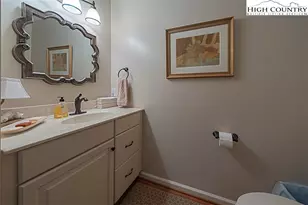 148 Buchanan St, Roaring Gap, NC 28668 - Photo 10