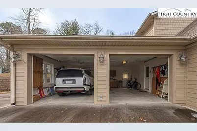 148 Buchanan Street, Roaring Gap, NC 28668 - Photo 26