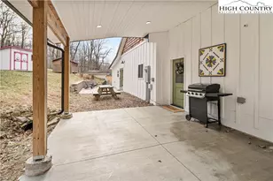 112 Canter Rd, Todd, NC 28684 - Photo 36