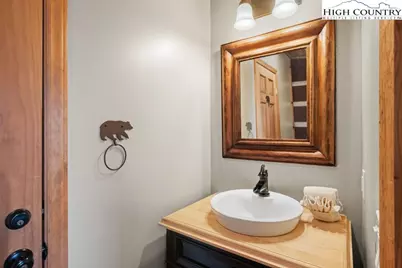 126 Rock Spring Circle, Sugar Mountain, NC 28604 - Photo 10