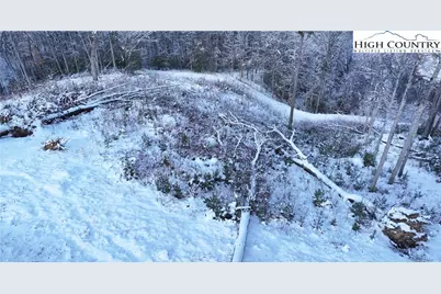 56 Autumn Leaf Way, Crumpler, NC 28617 - Photo 16