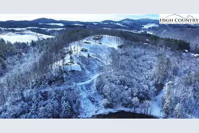 56 Autumn Leaf Way, Crumpler, NC 28617 - Photo 18