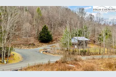 108 Chestnut Creek, West Jefferson, NC 28694 - Photo 4