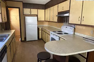 288 Sussex Rd, Grassy Creek, NC 28631 - Photo 8