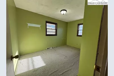 288 Sussex Road, Grassy Creek, NC 28631 - Photo 14