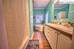 155 Panther Den Estates, Jefferson, NC 28640 - Photo 8