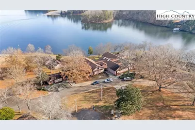 6692 Valwood Road, Conover, NC 28613 - Photo 8