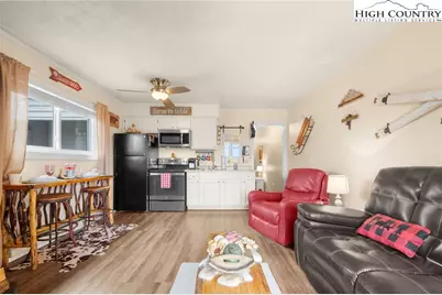 301 Pinnacle Inn Road #3304A, Beech Mountain, NC 28604 - Photo 6