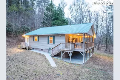 1581 River Front Drive, Jefferson, NC 28640 - Photo 2