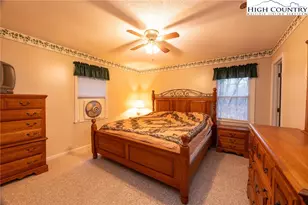 1581 River Front Dr, Jefferson, NC 28640 - Photo 16