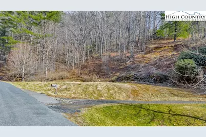 228 Don Adams Road, Lansing, NC 28643 - Photo 2