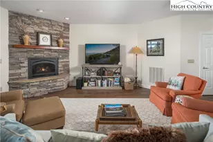 138 Windy Knoll, Sugar Mountain, NC 28604 - Photo 6