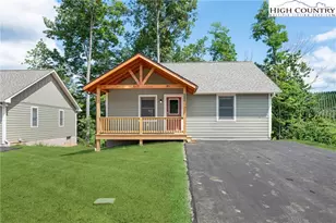 228 Ava Wy, Boone, NC 28607 - Photo 2