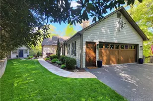 129 Valley View Rd, Blowing Rock, NC 28605 - Photo 2