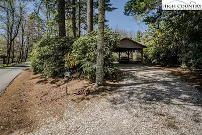 36 Rhododendron Loop, Newland, NC 28657 - Photo 4