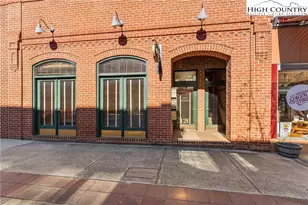 118 W Union St, Morganton, NC 28655 - Photo 2