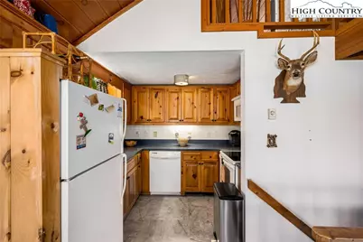 1540 Rich Mountain Road, Zionville, NC 28698 - Photo 20