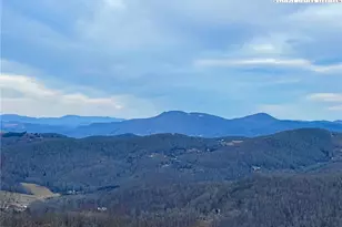 110 Sugar Ski Dr, Sugar Mountain, NC 28604 - Photo 2