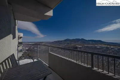 303 Sugar Top Drive #2008, Sugar Mountain, NC 28604 - Photo 32